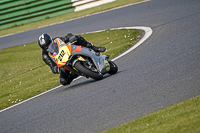 enduro-digital-images;event-digital-images;eventdigitalimages;mallory-park;mallory-park-photographs;mallory-park-trackday;mallory-park-trackday-photographs;no-limits-trackdays;peter-wileman-photography;racing-digital-images;trackday-digital-images;trackday-photos